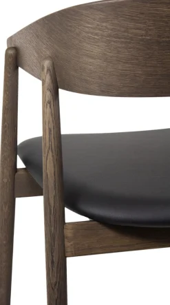 AC2 armchair, Smoked oak, Leather Black