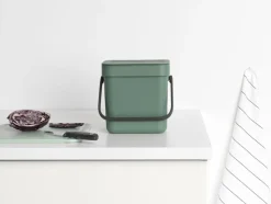 Affaldsspand m/låg sort. kon. 3 ltr