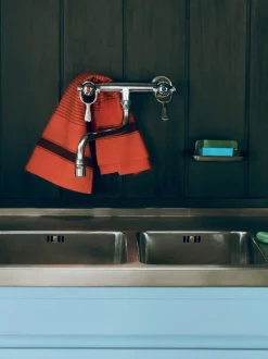 Linear Tea Towel-W52 x L80-Warm red