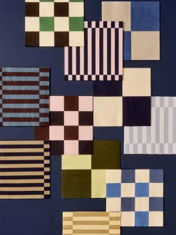 Pattern Napkins-Set of 20 Lunch-Off-white and dark blue L check