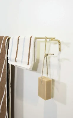 Pieni Håndklædeholder