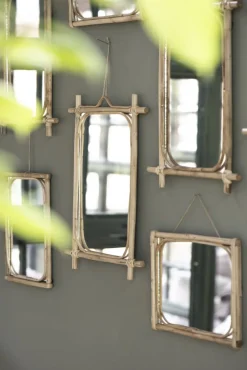 Spejl m/bambuskant svungen top