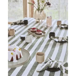 Striped Tablecloth - 200x140 cm