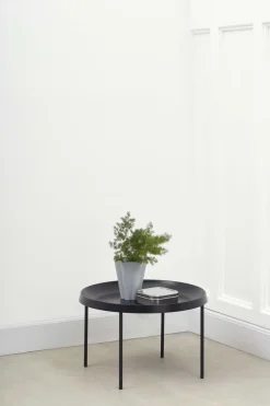 Tulou Black powder coated steel fra